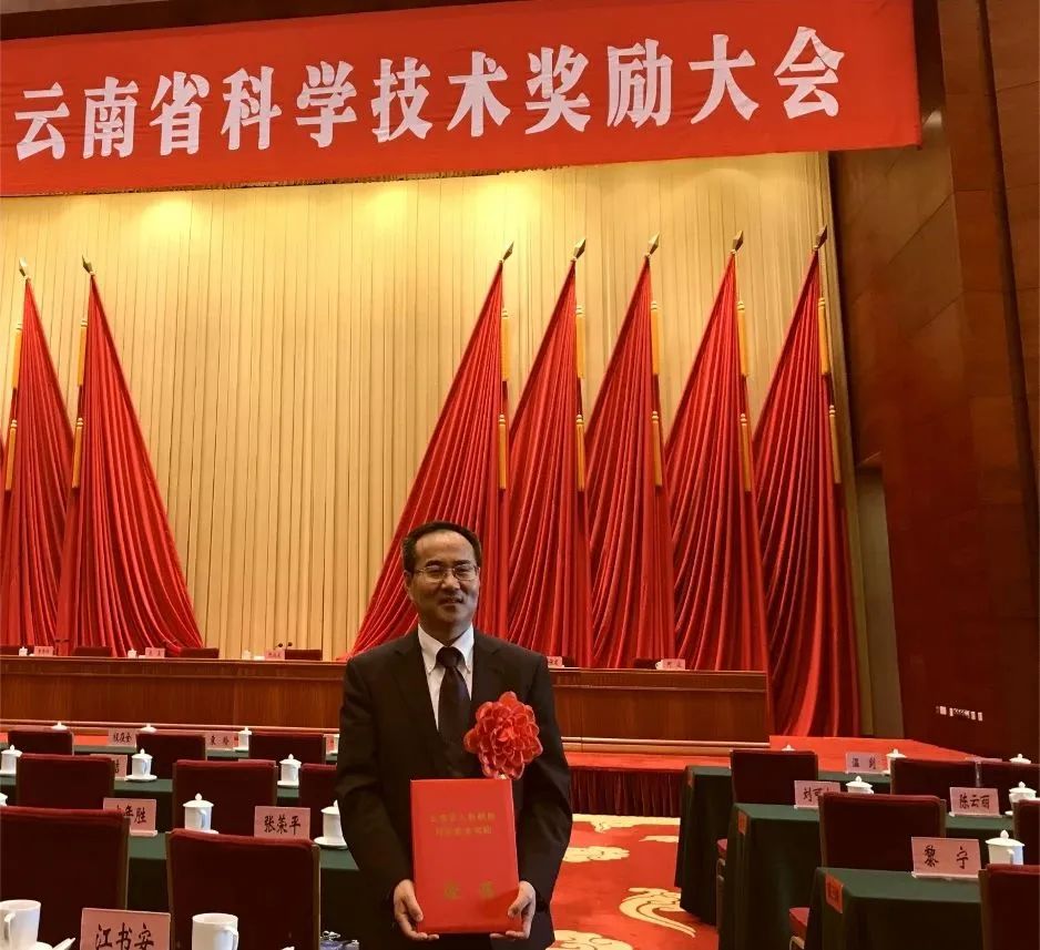 https://mmbiz.qpic.cn/mmbiz_jpg/SYgJX9KIzgJf7a2ot0maiaaIb3FNiaU7dzzTANXNY38LrRcjbBVXGiaGIlnrXjicKWQ9rS3nPenRibyAlrMdx60rUIw/640?wx_fmt=jpeg